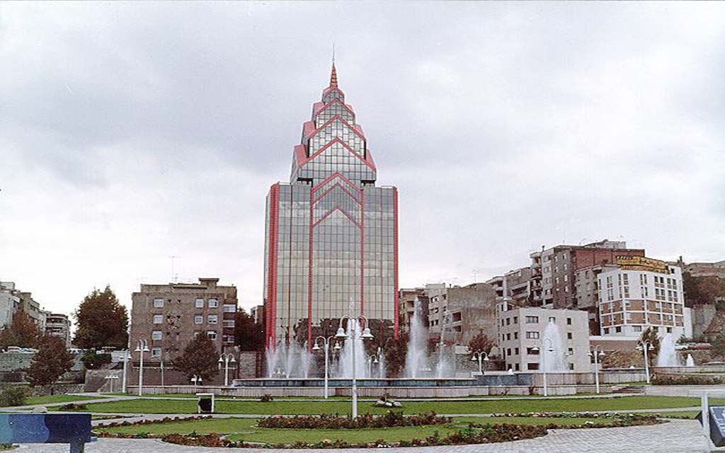 68 - میدان ارژانتین.JPG